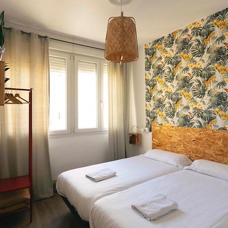 Green Hostel Овиедо Екстериор снимка