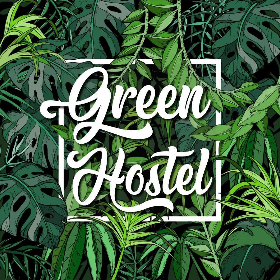 Green Hostel Овиедо Екстериор снимка