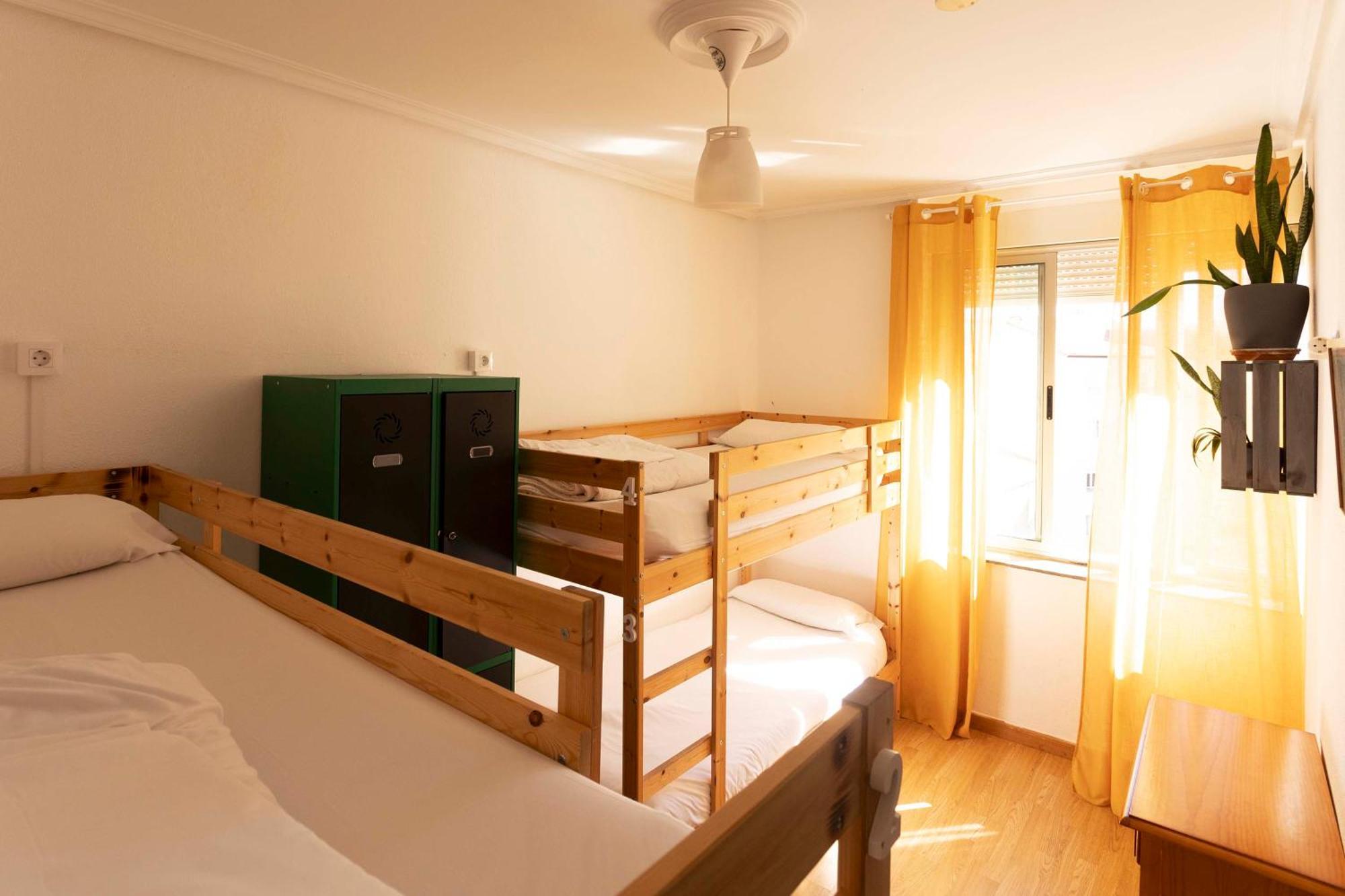 Green Hostel Овиедо Екстериор снимка